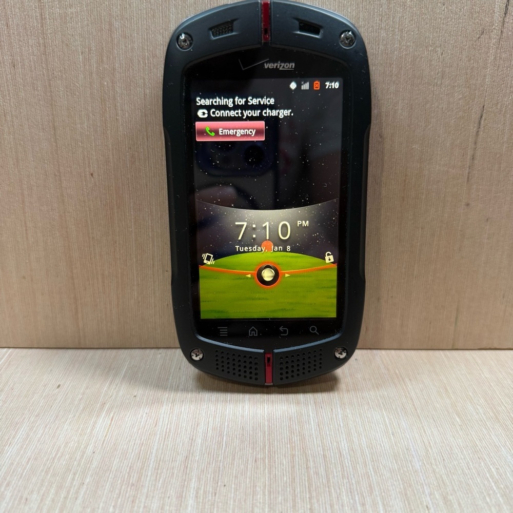 Casio GZ One Commando C771 Smartphone Verizon Preowned Parts Only”Read Below”!!